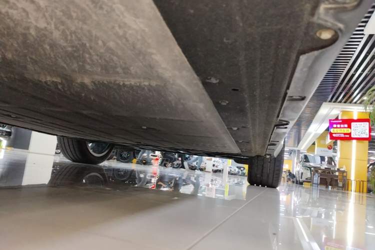 Used Leapmotor C10 2024 530 Smart Edition Right Side Sill