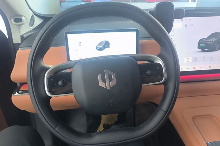 Used Leapmotor C10 2024 530 Comfort Edition Steering Wheel