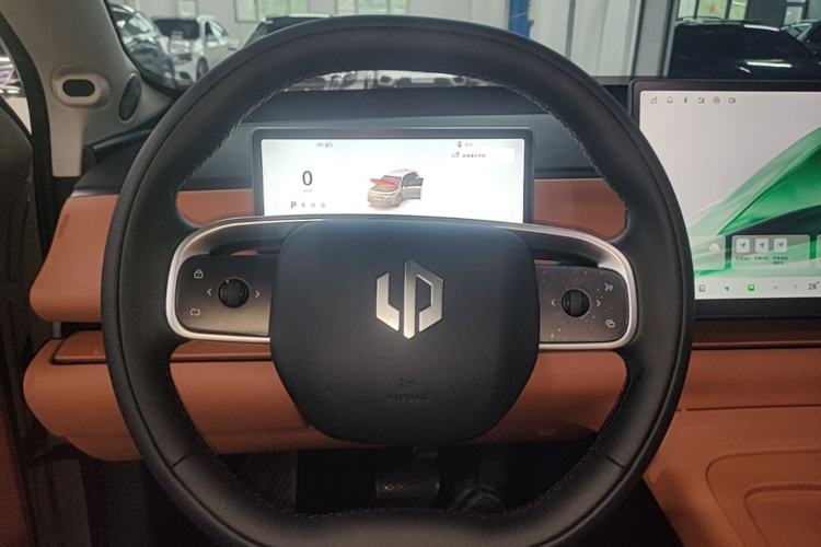 Used Leapmotor C10 2024 530 Comfort Edition Steering Wheel