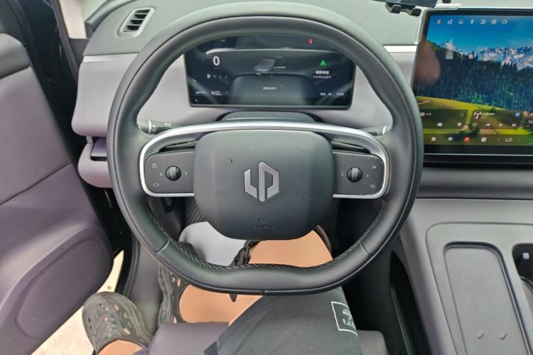 Used Leapmotor C10 2024 530 Smart Edition Steering Wheel