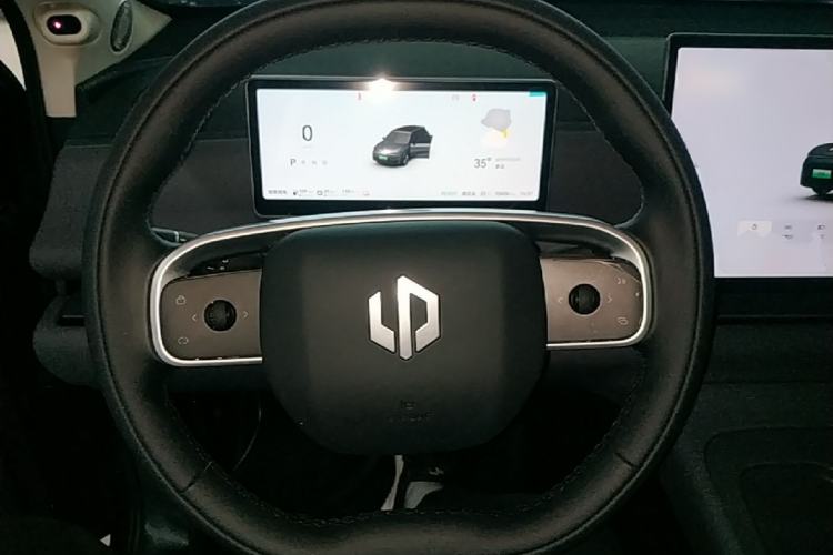 Used Leapmotor C10 2024 210 Smart Edition Steering Wheel
