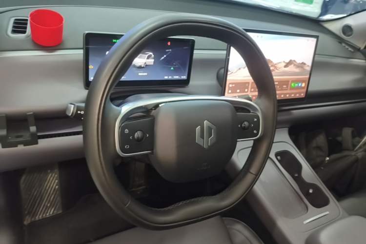 Used Leapmotor C10 2024 210 Smart Edition Steering Wheel