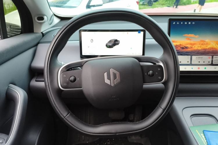 Used Leapmotor C10 2024 530 Comfort Edition Steering Wheel