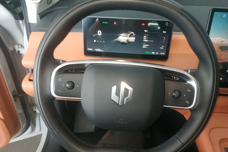Used Leapmotor C10 2024 530 Smart Edition Steering Wheel