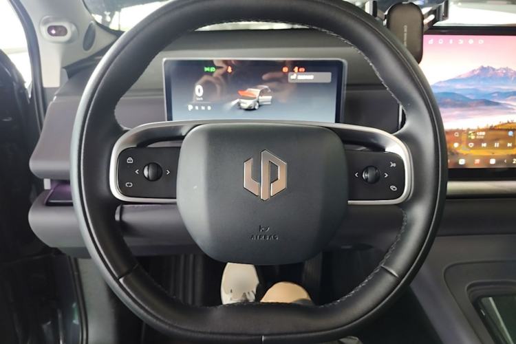 Used Leapmotor C10 2024 530 Smart Edition Steering Wheel