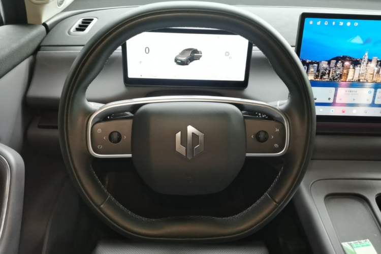 Used Leapmotor C10 2024 210 LiDAR Version Steering Wheel