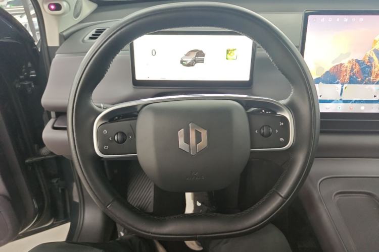 Used Leapmotor C10 2024 210 LiDAR Version Steering Wheel