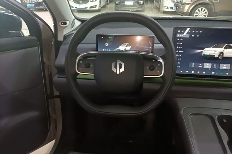 Used Leapmotor C10 2024 530 LiDAR Edition Steering Wheel
