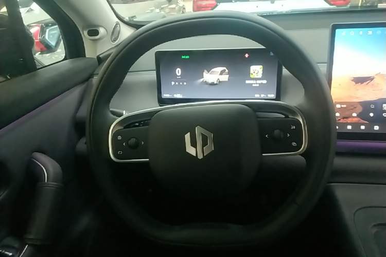 Used Leapmotor C10 2024 530 Comfort Edition Steering Wheel