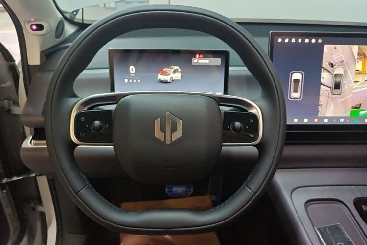 Used Leapmotor C10 2024 210 Smart Edition Steering Wheel