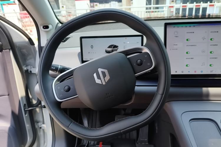 Used Leapmotor C10 2024 530 Smart Edition Steering Wheel