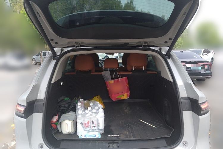 Used Leapmotor C10 2024 210 Smart Edition Trunk