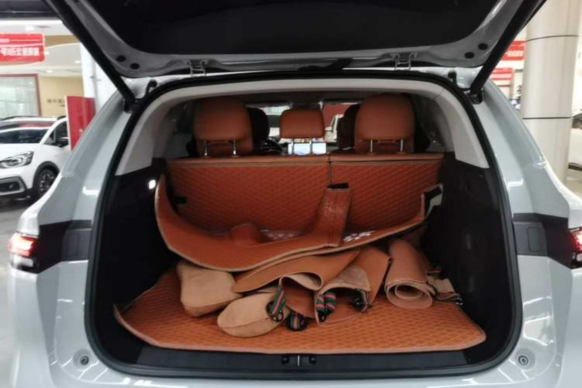 Used Leapmotor C10 2024 530 Smart Edition Trunk