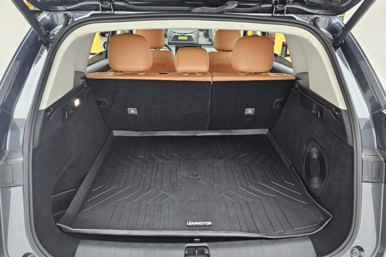 Used Leapmotor C10 2024 410 Comfort Edition Trunk