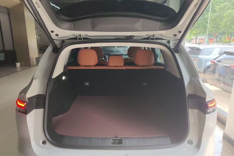 Used Leapmotor C10 2024 530 Smart Edition Trunk