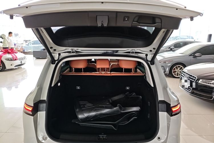 Used Leapmotor C10 2024 530 Smart Edition Trunk