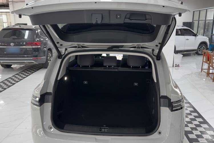 Used Leapmotor C10 2024 530 Smart Edition Trunk