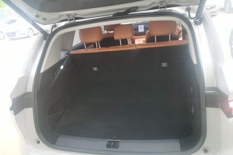 Used Leapmotor C10 2024 530 Smart Edition Trunk