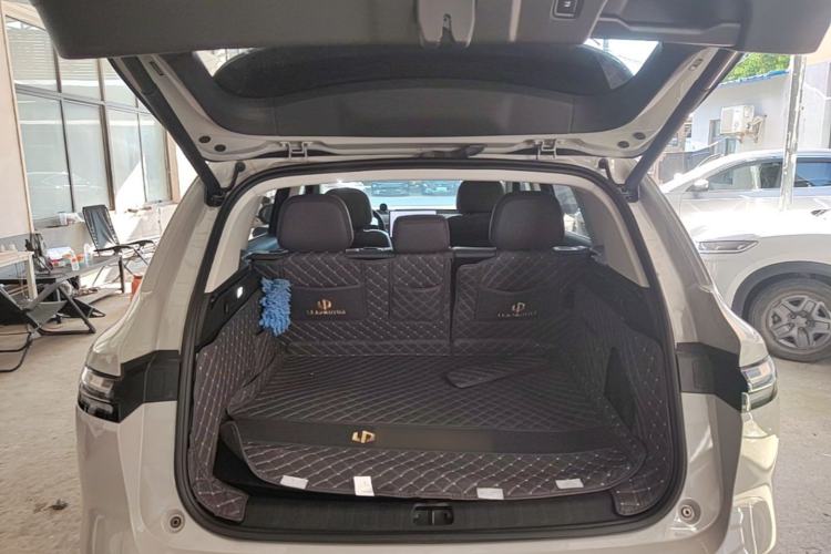 Used Leapmotor C10 2024 530 Smart Edition Trunk