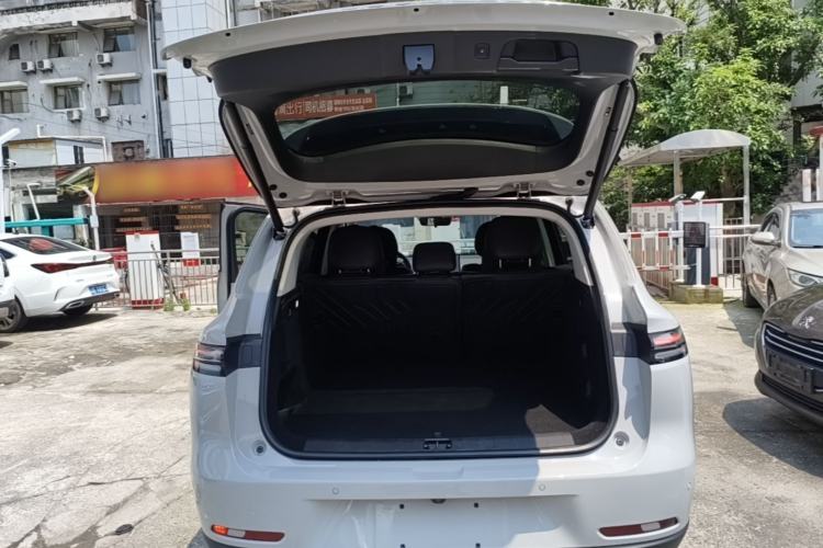Used Leapmotor C10 2024 530 Smart Edition Trunk