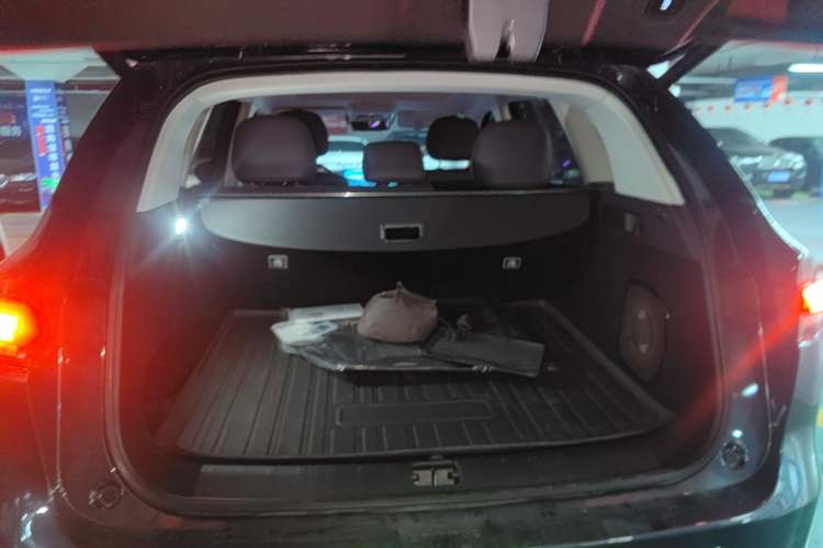 Used Leapmotor C10 2024 530 Smart Edition Trunk