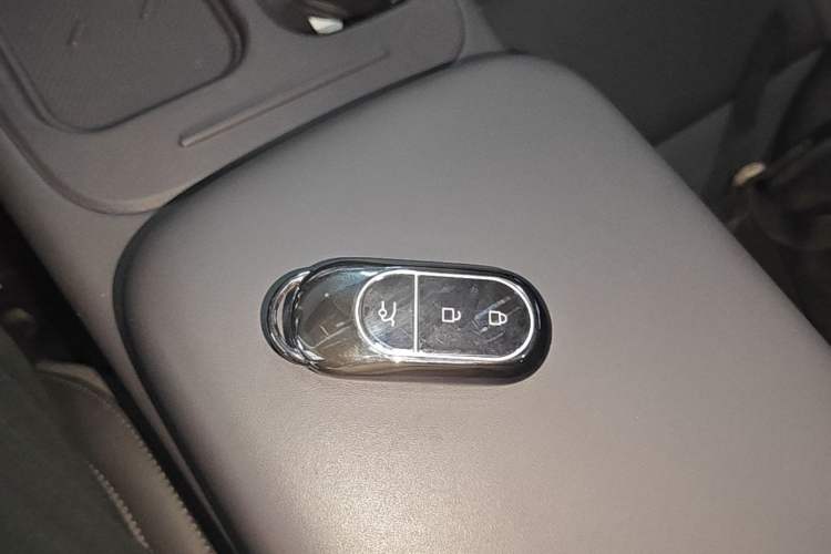 Used Leapmotor C10 2024 210 LiDAR Version Vehicle Key
