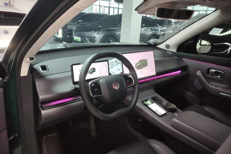 Used Leapmotor C10 2024 530 Smart Edition Center Console