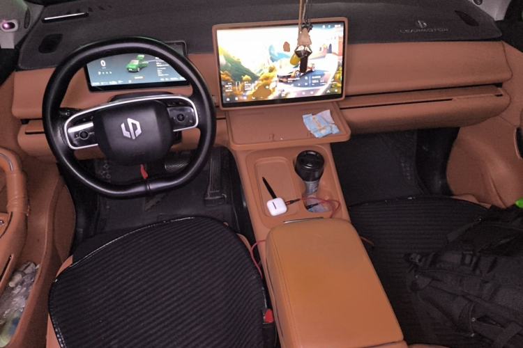 Used Leapmotor C10 2024 210 Smart Edition Center Console