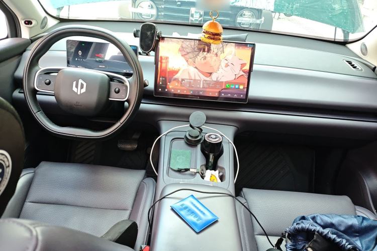 Used Leapmotor C10 2024 530 Smart Edition Center Console