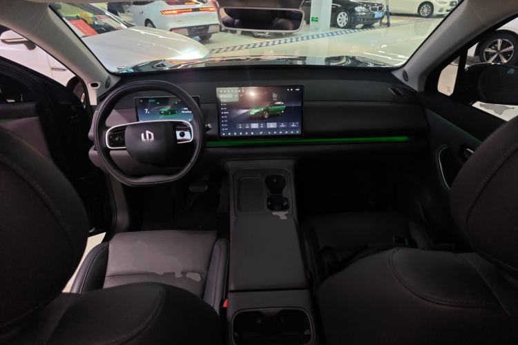 Used Leapmotor C10 2024 530 Smart Edition Center Console