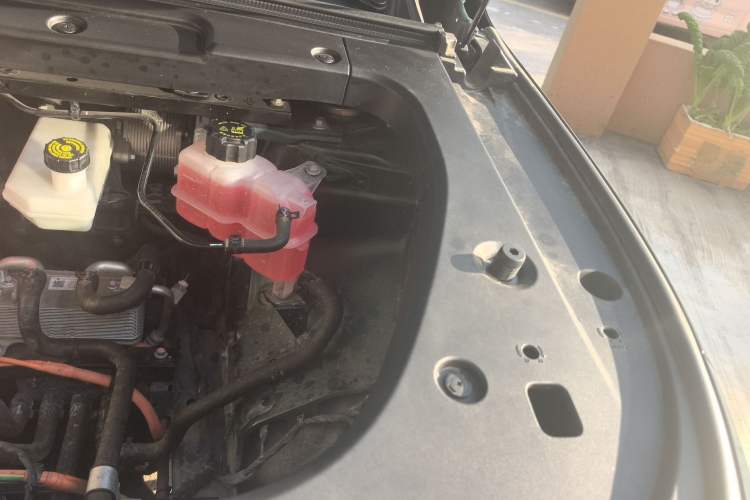 Used Leapmotor C10 2024 530 Smart Edition Engine Bay Left