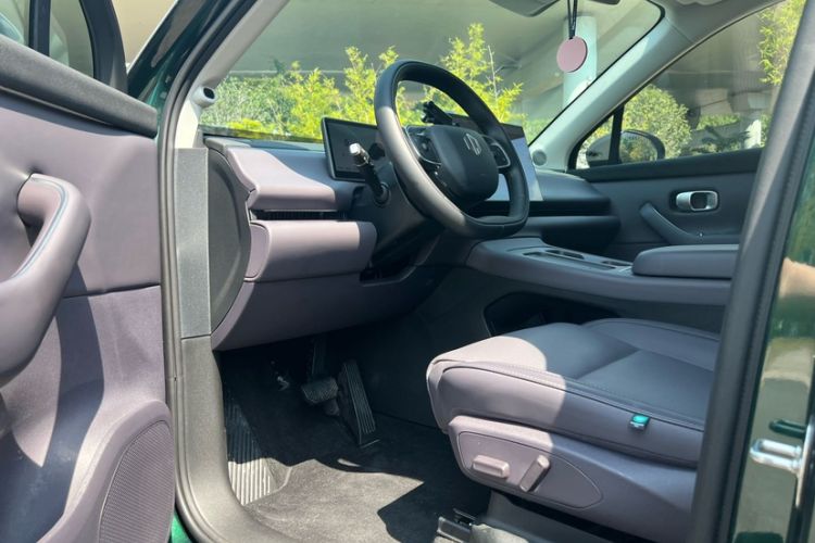 Used Leapmotor C10 2024 210 Smart Edition Left Front Seat