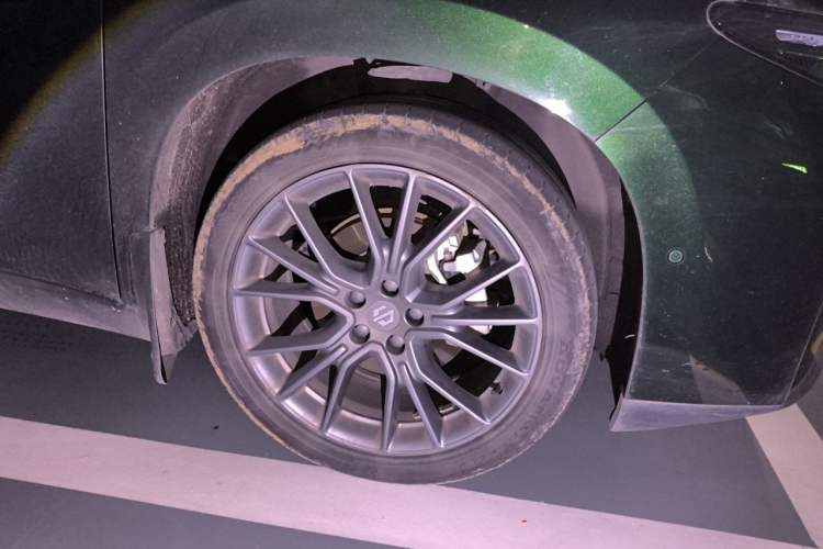 Used Leapmotor C10 2024 210 Smart Edition Right Front Wheel Hub