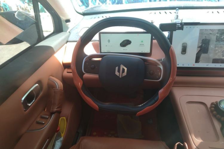 Used Leapmotor C10 2024 530 Smart Edition Steering Wheel