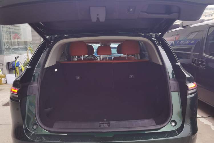 Used Leapmotor C10 2024 530 Smart Edition Trunk