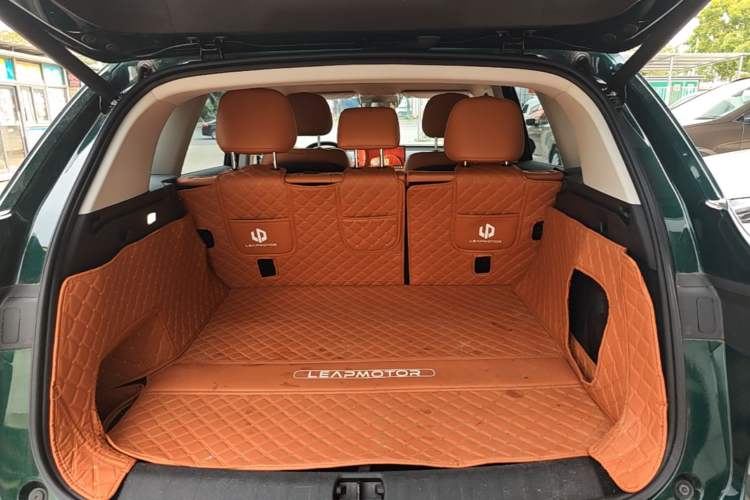Used Leapmotor C10 2024 210 Smart Edition Trunk