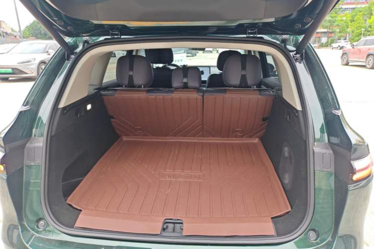 Used Leapmotor C10 2024 530 Smart Edition Trunk