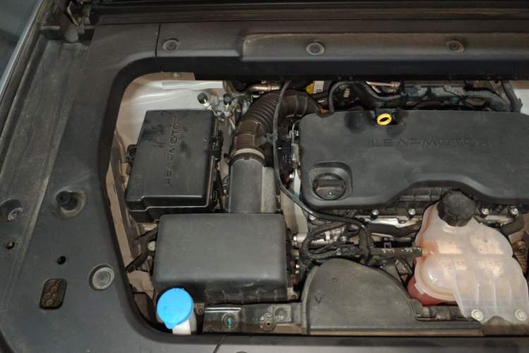Used Leapmotor C10 2024 210 LiDAR Version Engine Bay Right