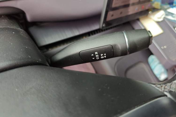 Used Leapmotor C10 2024 530 Smart Edition Gear Lever