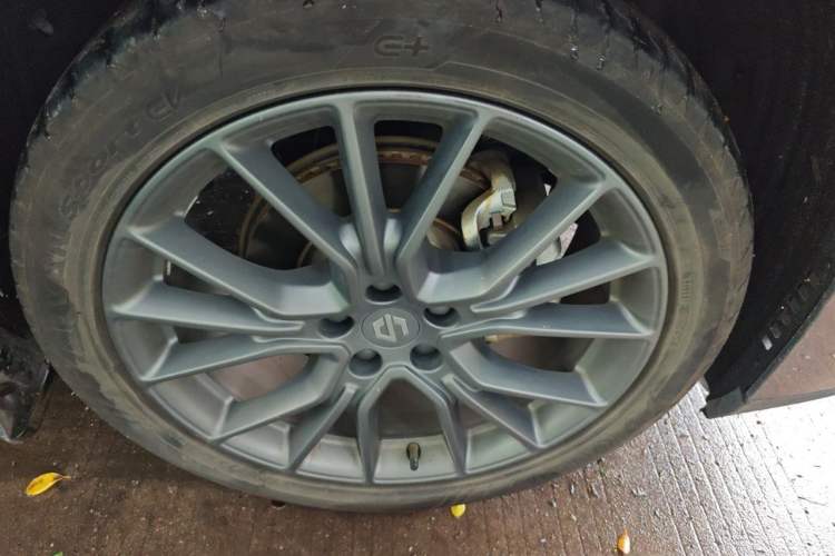 Used Leapmotor C10 2024 530 Smart Edition Right Front Wheel Hub