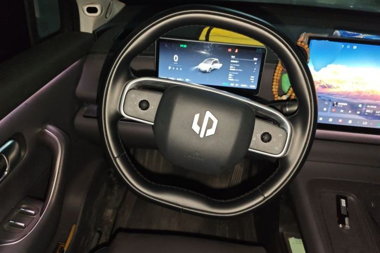 Used Leapmotor C10 2024 210 LiDAR Version Steering Wheel