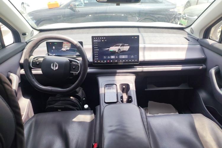Used Leapmotor C10 2024 530 Comfort Edition Center Console