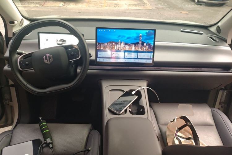 Used Leapmotor C10 2024 530 Smart Edition Center Console