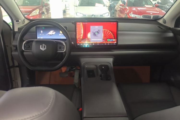 Used Leapmotor C10 2024 530 Comfort Edition Center Console