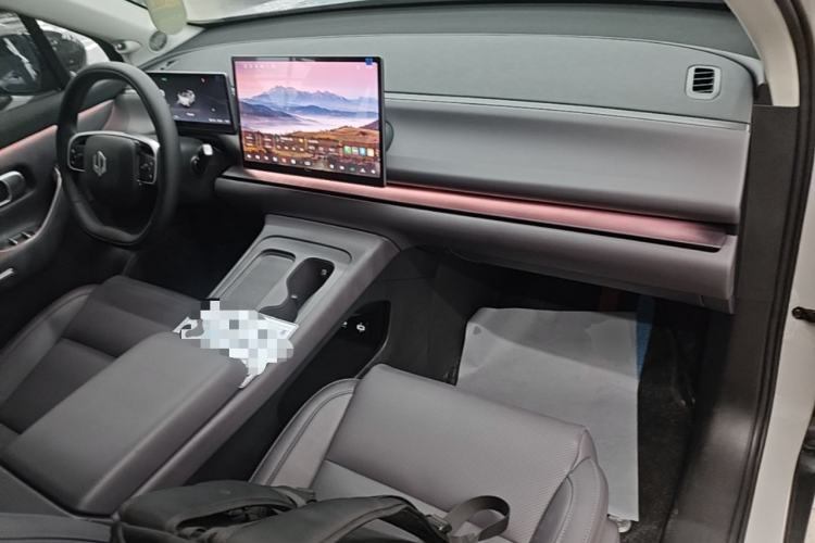 Used Leapmotor C10 2024 210 Smart Edition Center Console