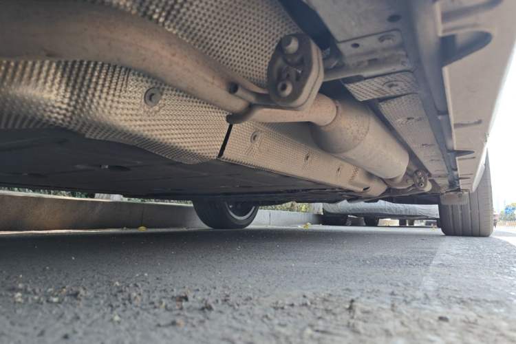 Used Leapmotor C10 2024 210 Comfort Edition Chassis Front Left