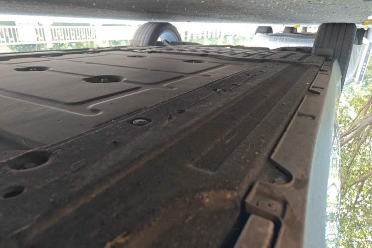 Used Leapmotor C10 2024 210 Comfort Edition Chassis Front Right