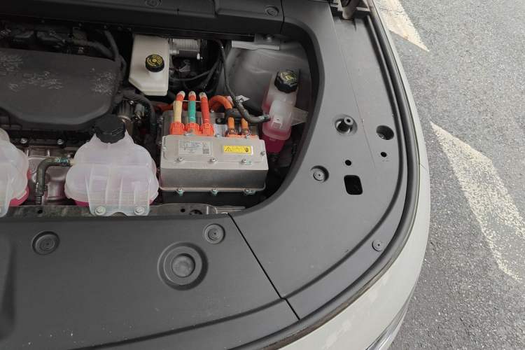 Used Leapmotor C10 2024 210 Smart Edition Engine Bay Left