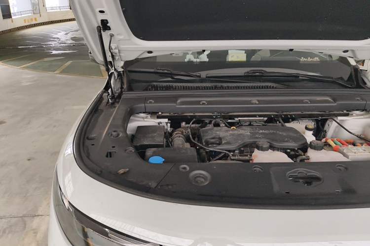 Used Leapmotor C10 2024 210 Smart Edition Engine Bay Right