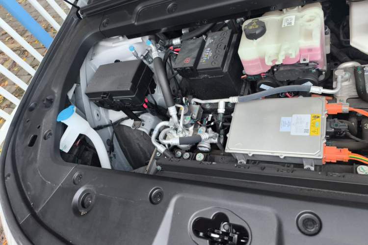 Used Leapmotor C10 2024 530 Smart Edition Engine Bay Right